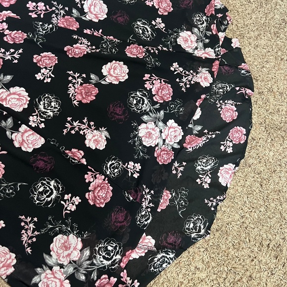 High Low Floral Dress - Picture 8 of 11